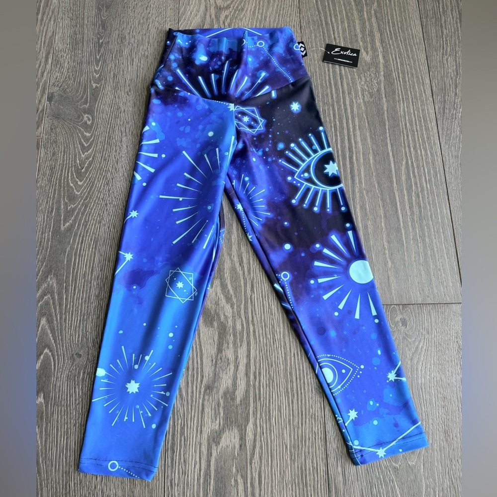 Exotica Imagine Nation Performance High Waisted Capri Crop Leggings Size XS